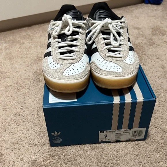 Adidas Bad Bunny Gazelle - Picture 2 of 3
